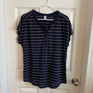 Old Navy Linen-Blend Henley Shirt. Blue/White Stripes, Size XL.